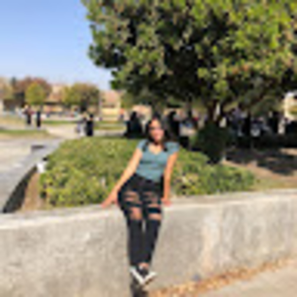 Meet your Posher, Ximena